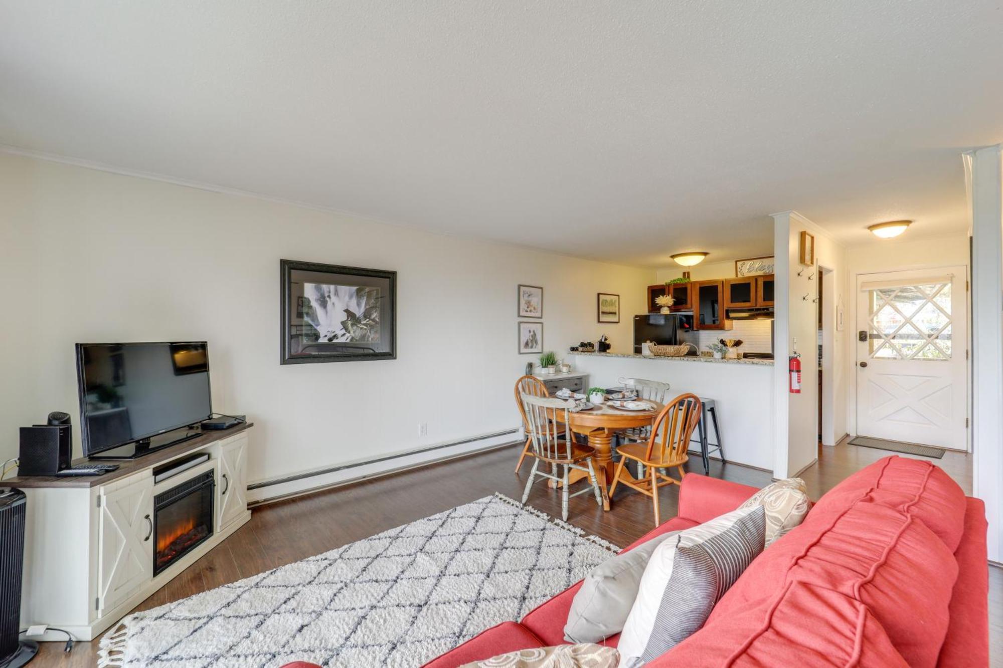 Beech Mountain Studio With Balcony Less Than 1 Mi To Skiing! Esterno foto