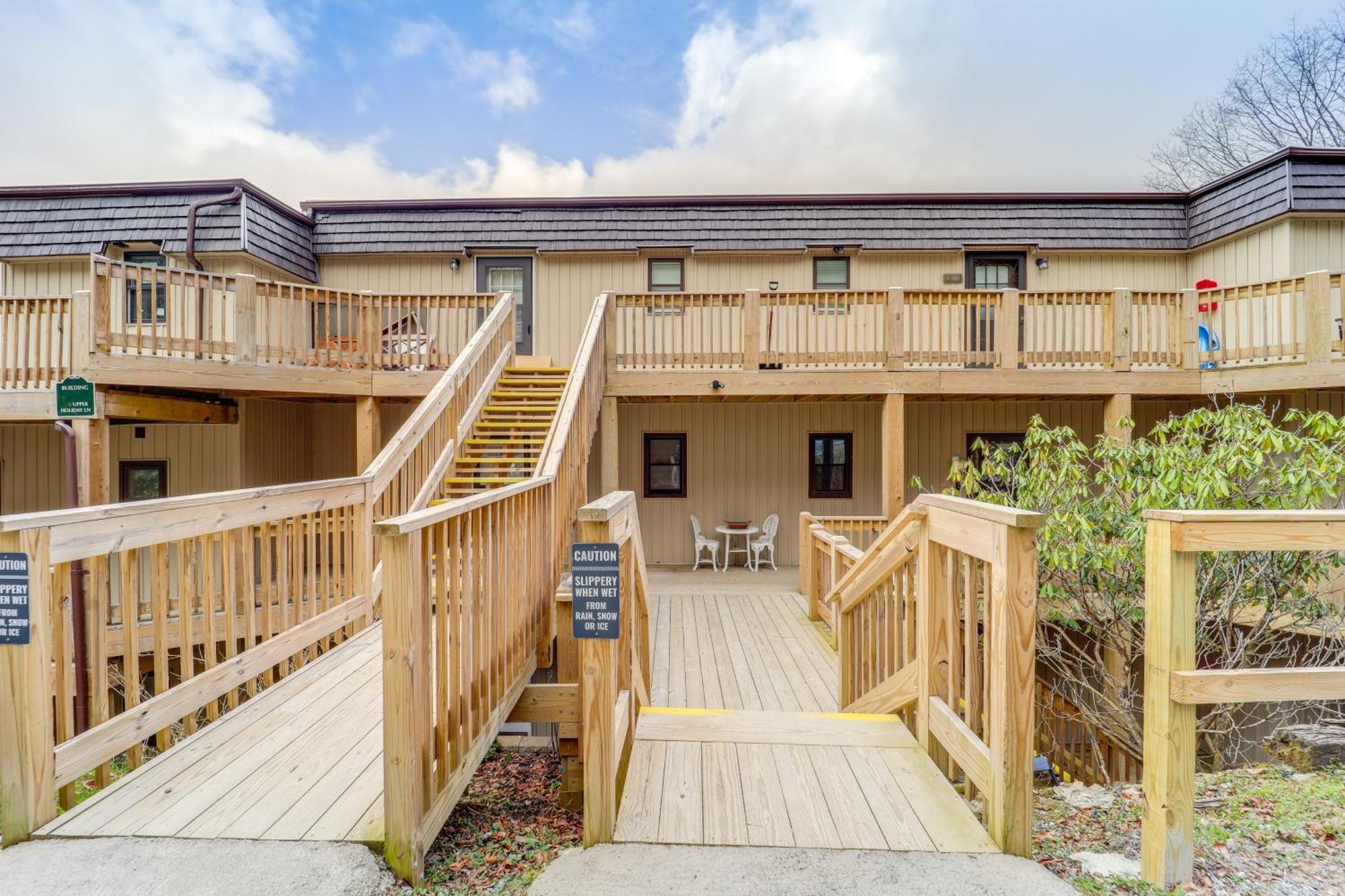 Beech Mountain Studio With Balcony Less Than 1 Mi To Skiing! Esterno foto